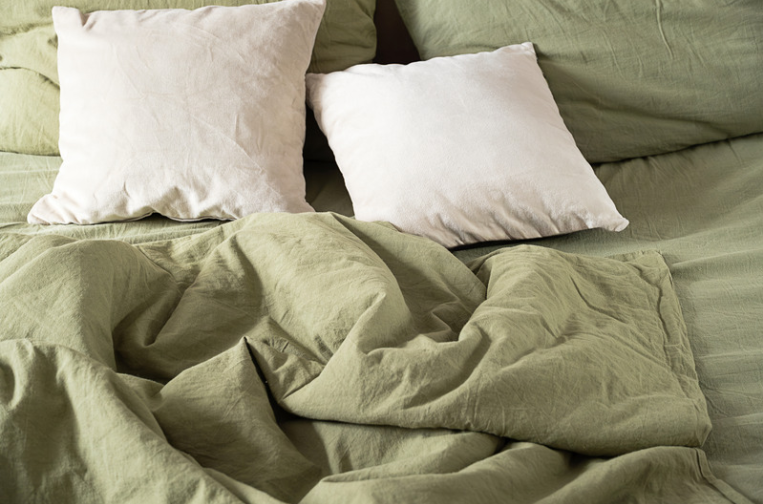 Sábanas y accesorios para completar la cama